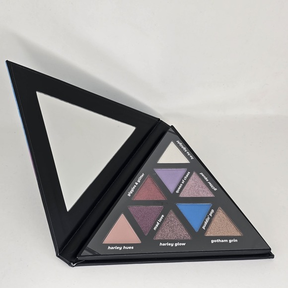 Lottie London Harley Quinn Pouts & Pigtails Eyeshadow Palette 9 Shade DC Collab - Picture 4 of 9
